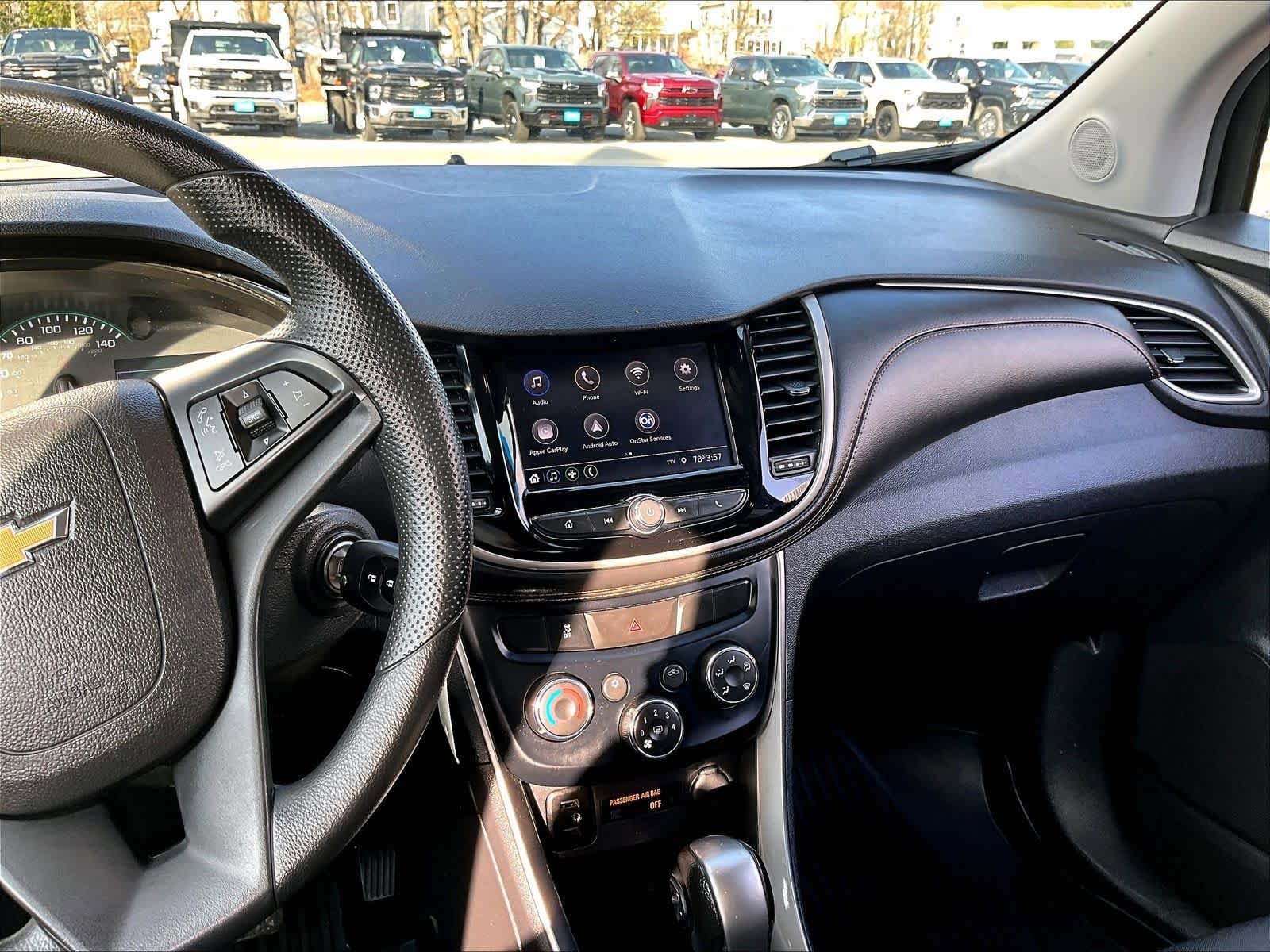 Used 2020 Chevrolet Trax LT image 18