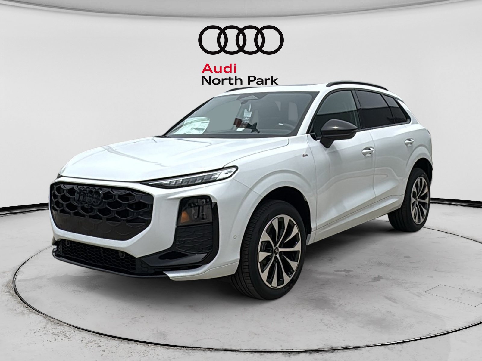 New 2026 Audi Q3 quattro 2.0T AWD/4WD image 3