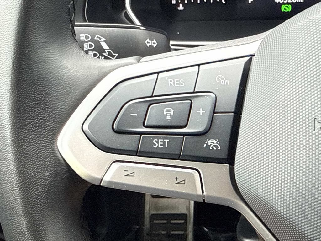 Used 2024 Volkswagen Jetta Sport FWD image 22