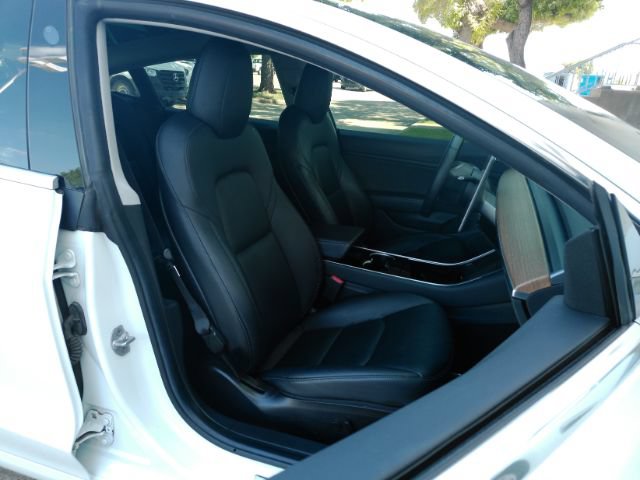 Used 2019 Tesla Model 3 Performance AWD/4WD image 22