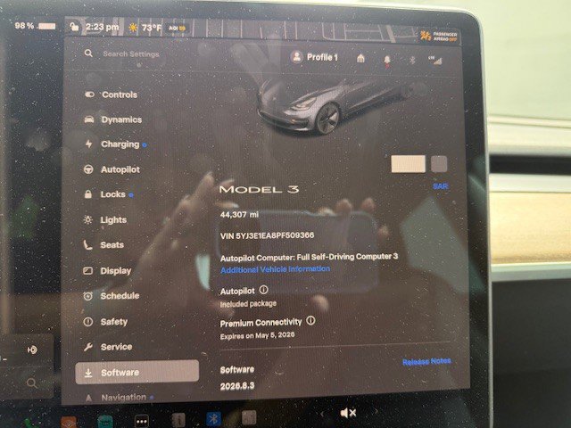 Used 2023 Tesla Model 3 Standard Range RWD image 18