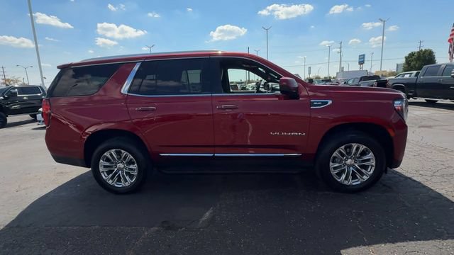 Used 2023 GMC Yukon SLT AWD/4WD image 9