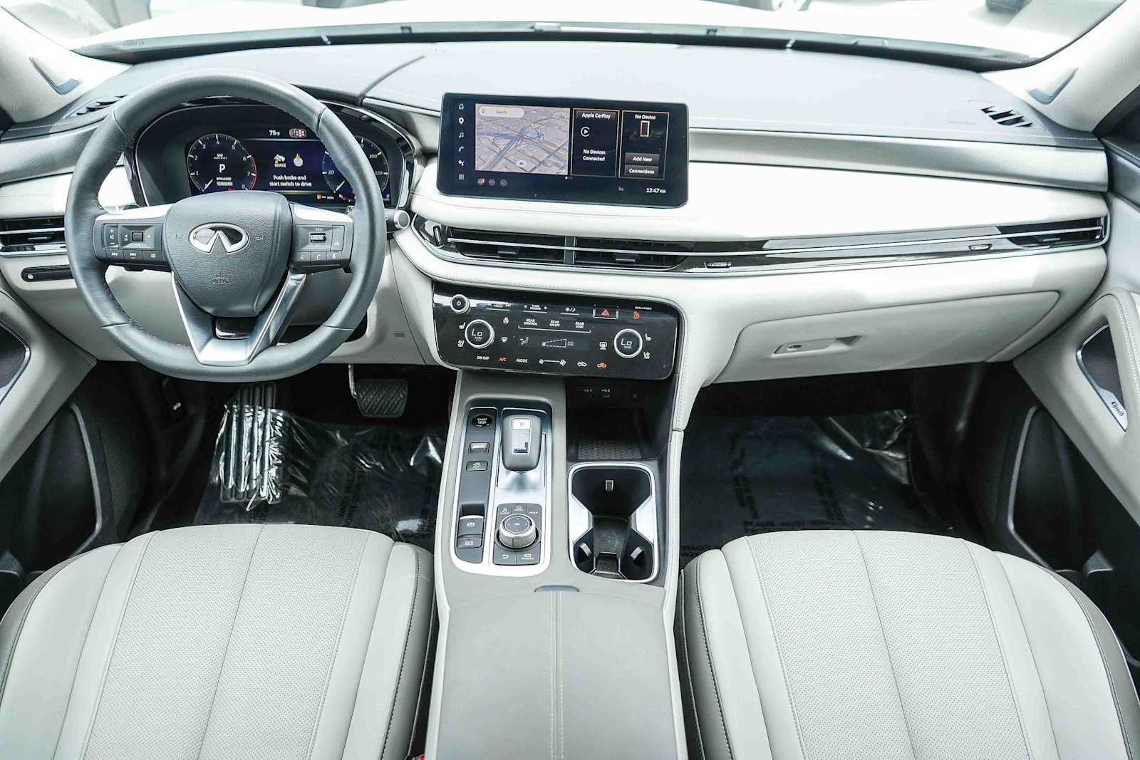 Used 2026 INFINITI QX60 Luxe w/ Cargo Package FWD image 12