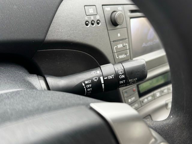 Used 2014 Toyota Prius Three image 26