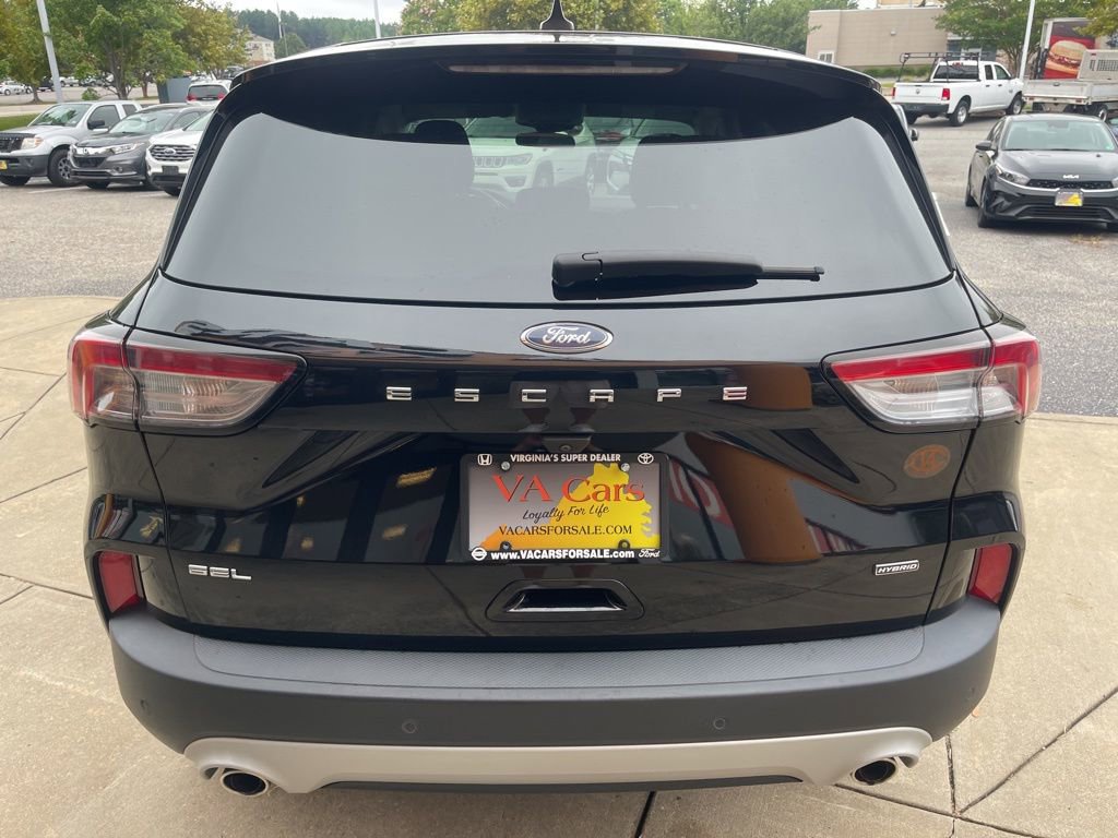 Used 2022 Ford Escape SEL w/ Technology Package FWD image 5