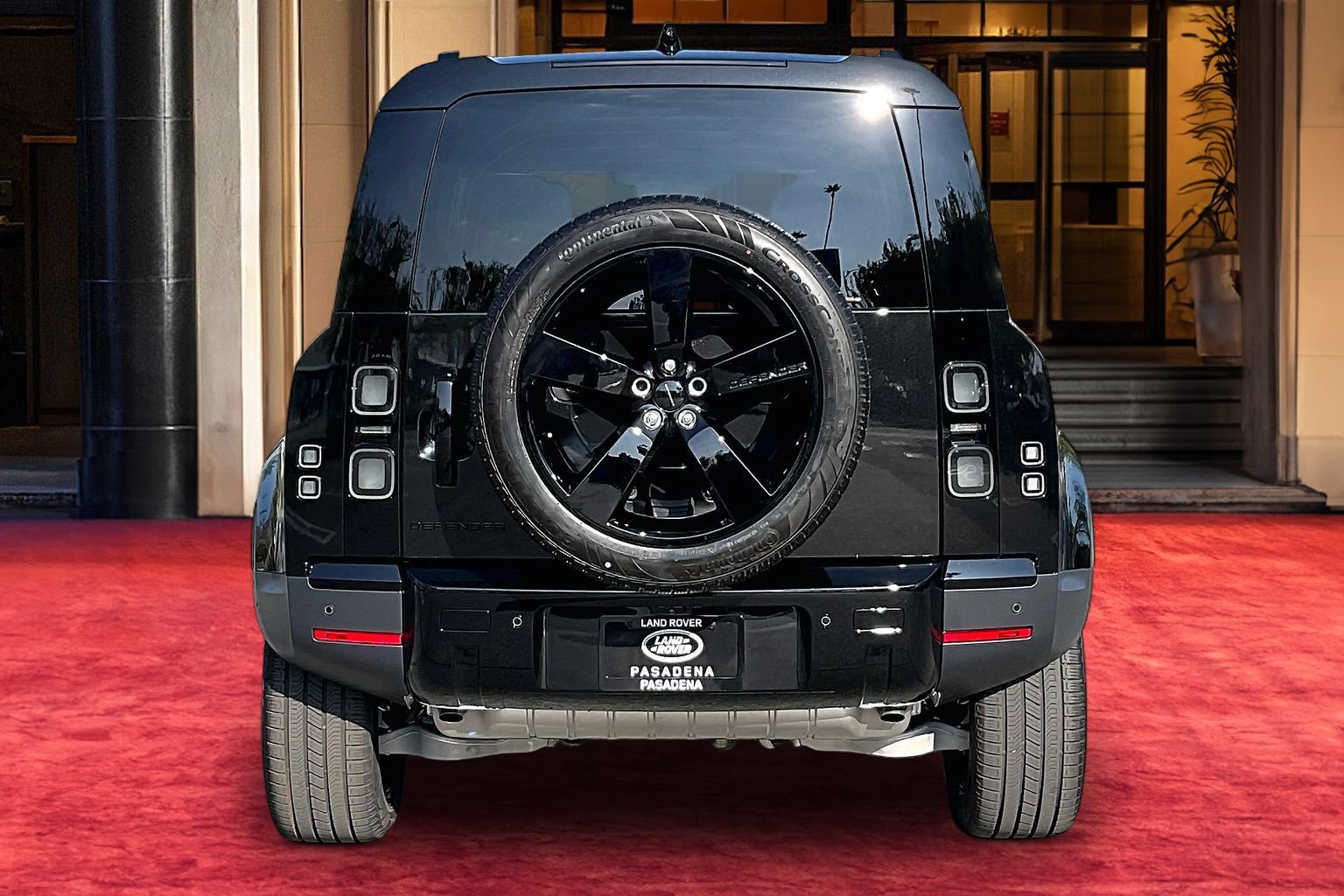 New 2026 Land Rover Defender 110 S AWD/4WD image 7