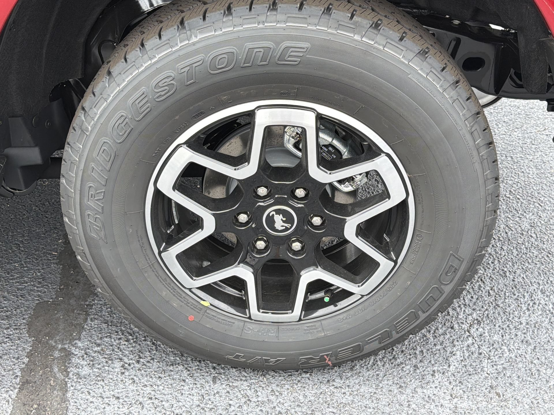 New 2026 Ford Bronco Outer Banks AWD/4WD image 28