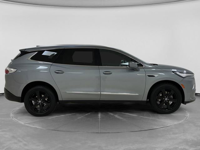 Used 2023 Buick Enclave Essence w/ Experience Buick Package AWD/4WD image 2