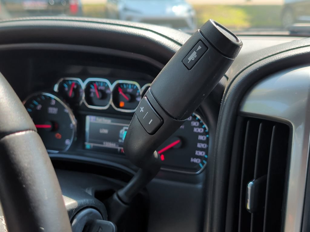 Used 2015 Chevrolet Silverado 1500 LTZ AWD/4WD image 24