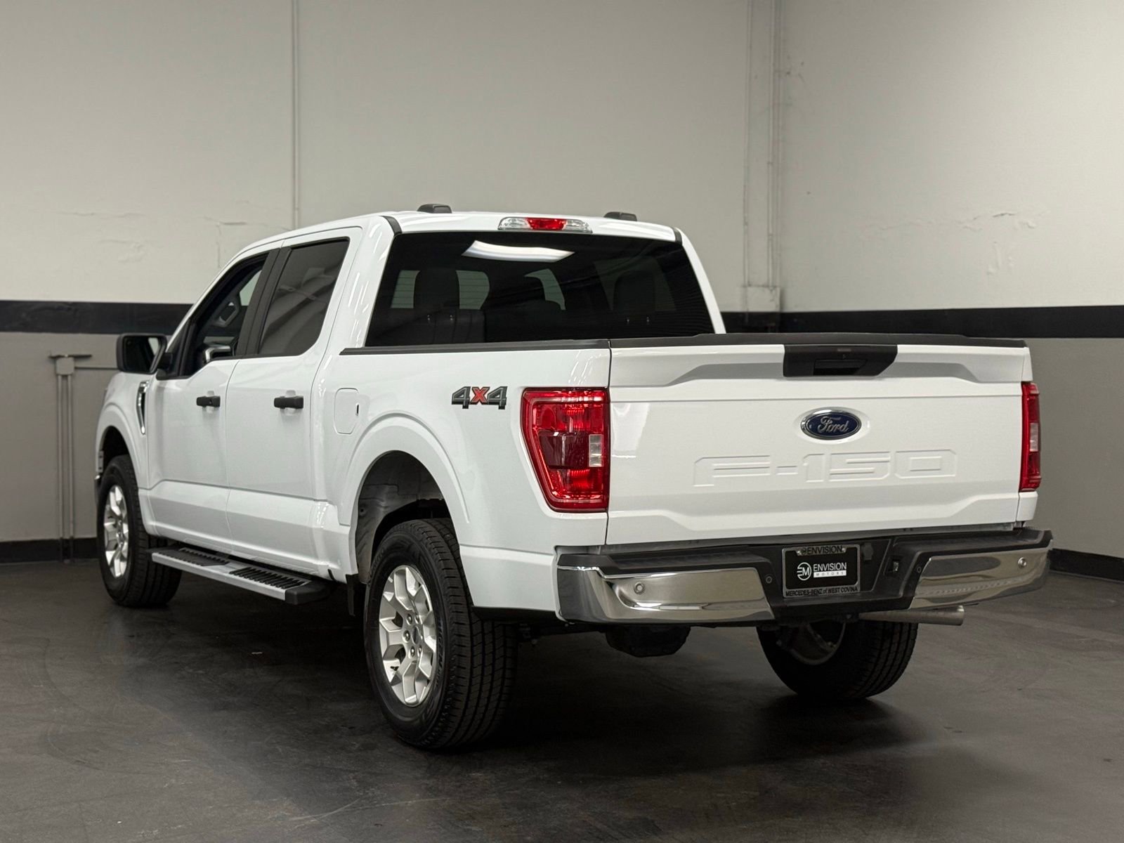 Used 2023 Ford F150 XLT AWD/4WD image 8