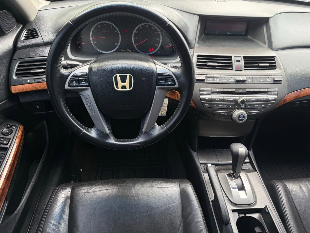 Used 2011 Honda Accord EX-L image 8