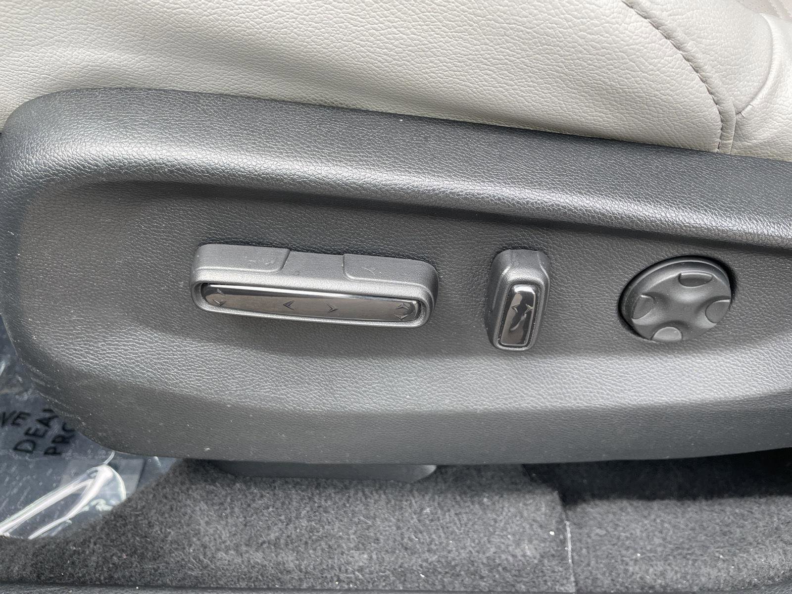 Used 2019 Honda CR-V EX-L image 13
