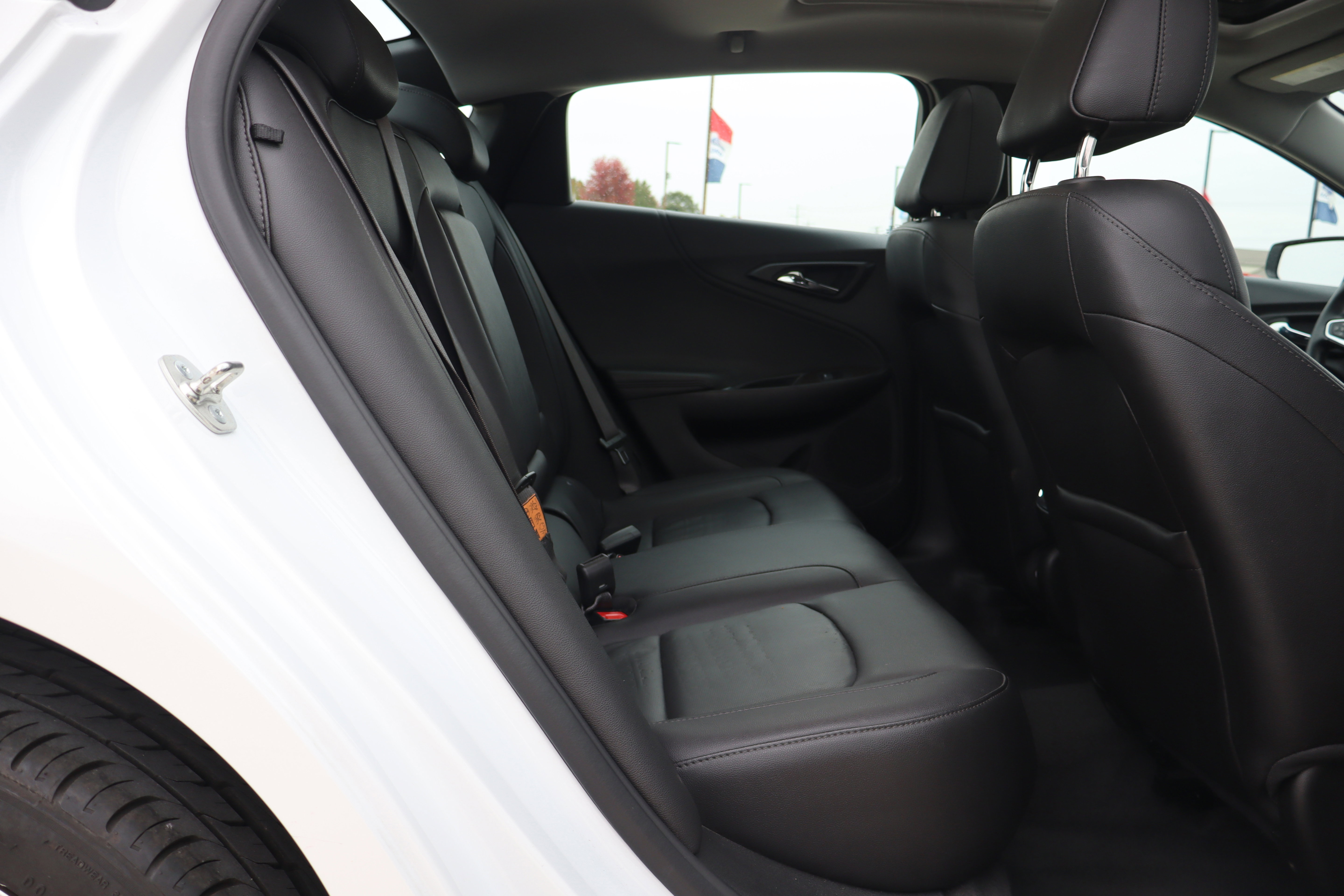 Used 2024 Chevrolet Malibu LT image 12