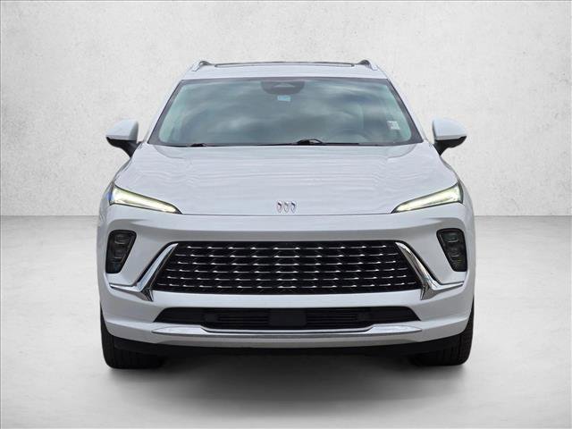 Used 2024 Buick Envision Avenir image 2