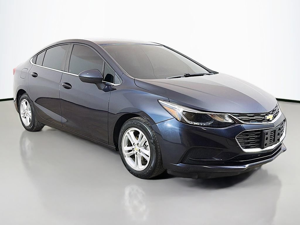 Used 2016 Chevrolet Cruze LT w/ Sun And Sound Package FWD image 40
