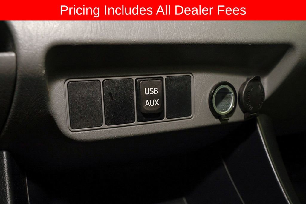 Used 2015 Toyota Tacoma PreRunner w/ SR5 Package RWD image 13