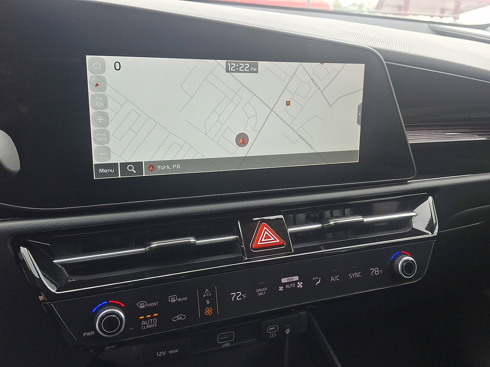 Used 2023 Kia Niro EX image 23