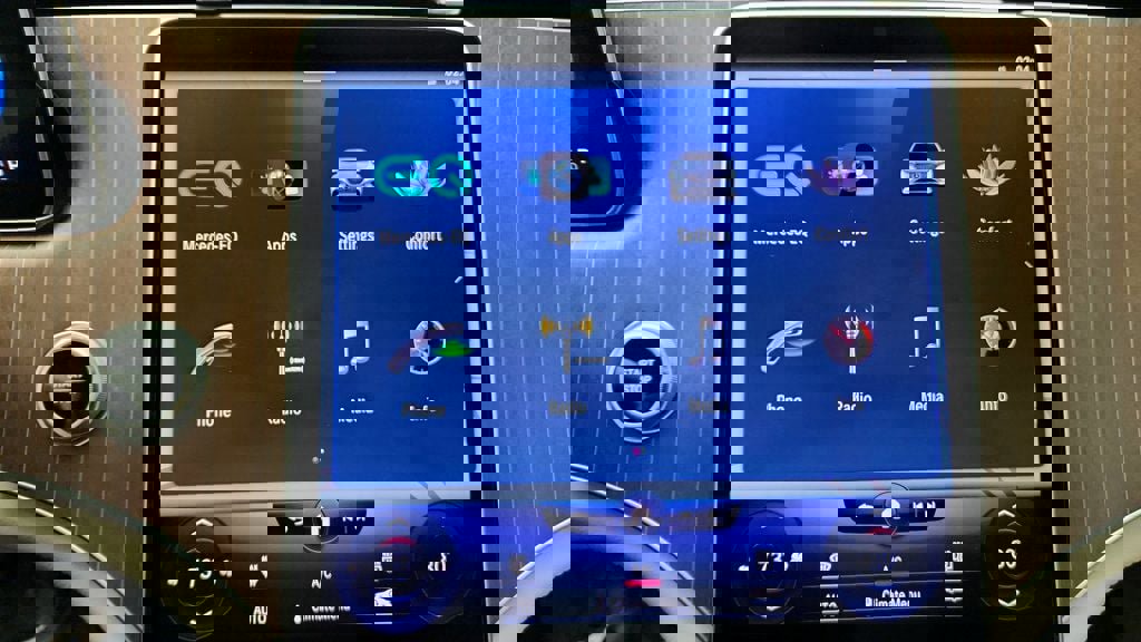 Used 2023 Mercedes-Benz EQS 450+ 4MATIC SUV image 19