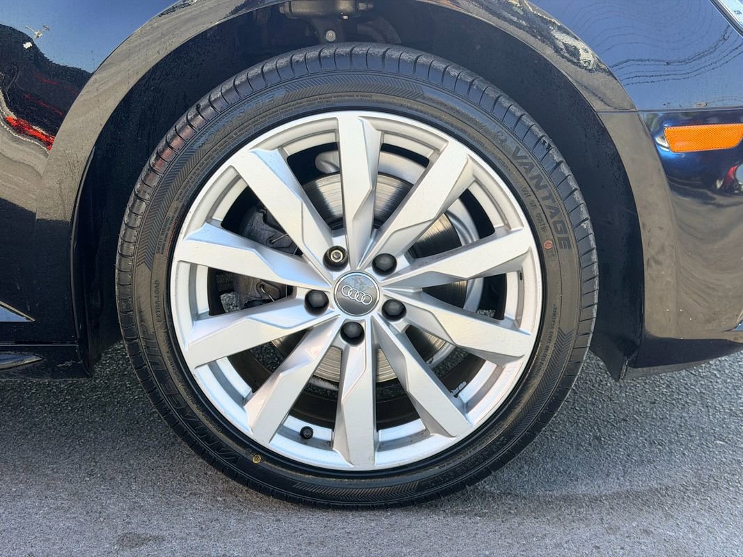 Used 2018 Audi A4 2.0T Ultra Premium w/ Convenience Package FWD image 27