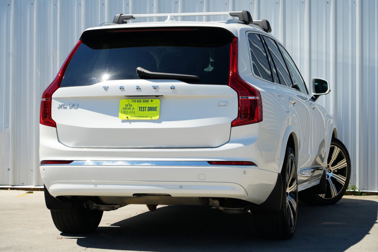 Used 2024 Volvo XC90 T8 Ultimate w/ Lounge Package image 5