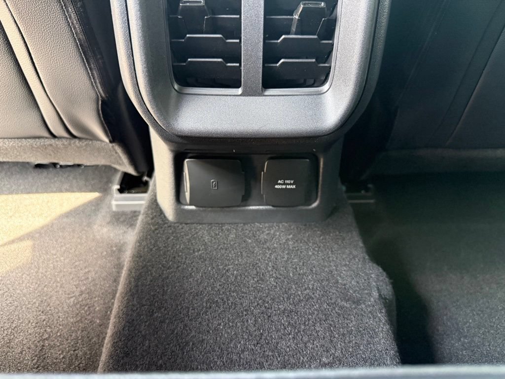 New 2026 Ford Bronco Outer Banks AWD/4WD image 17