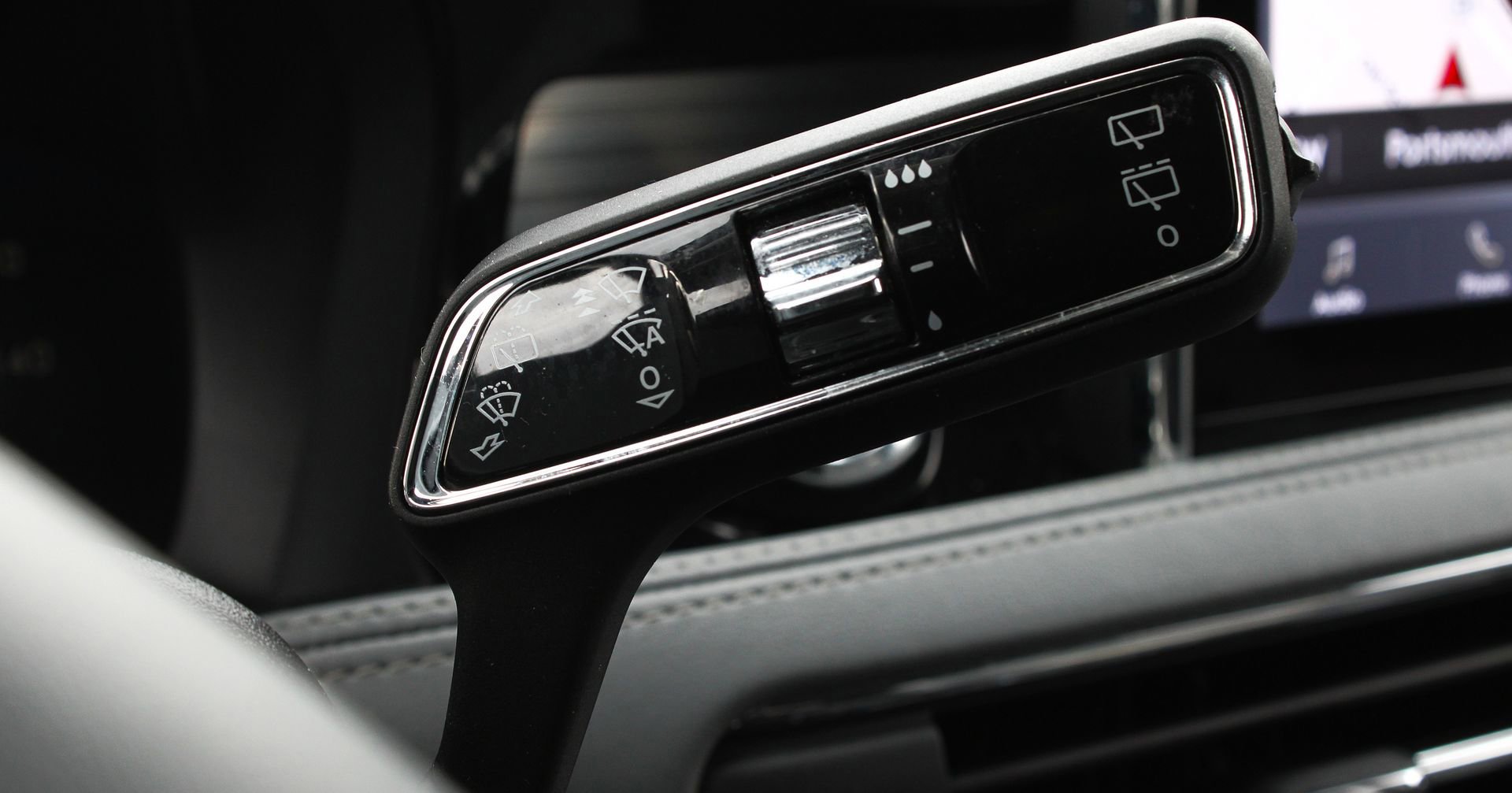 Used 2021 Lincoln Corsair Reserve image 26