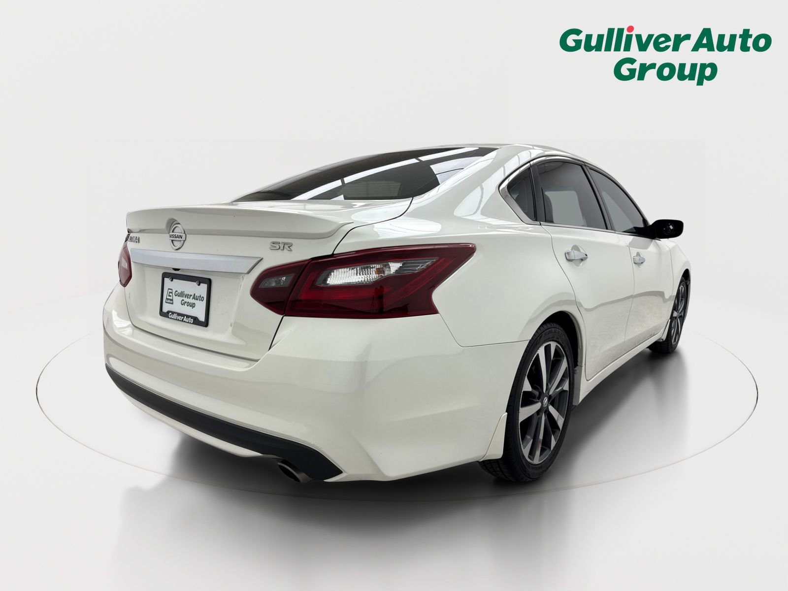Used 2017 Nissan Altima 2.5 SR FWD image 8