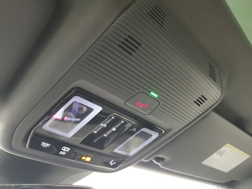 Used 2023 Audi Q4 e-tron Premium Plus w/ Premium Plus image 33