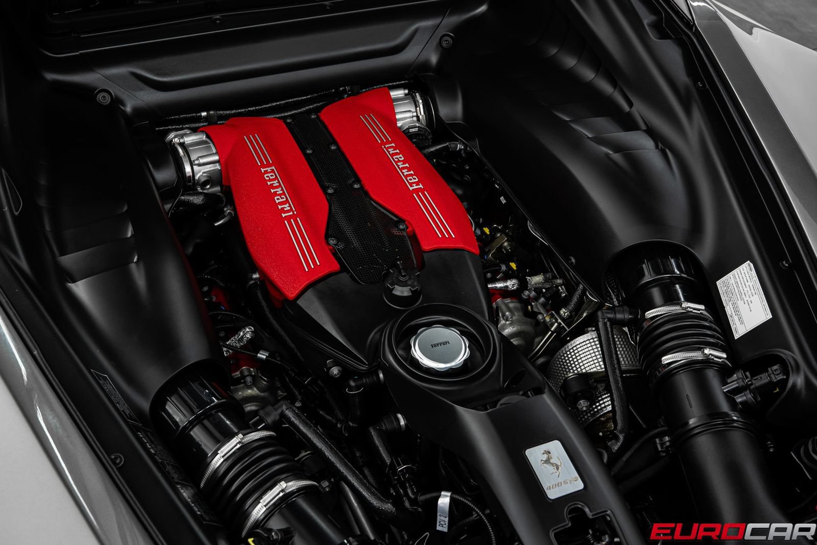 Used 2018 Ferrari 488 GTB RWD image 22