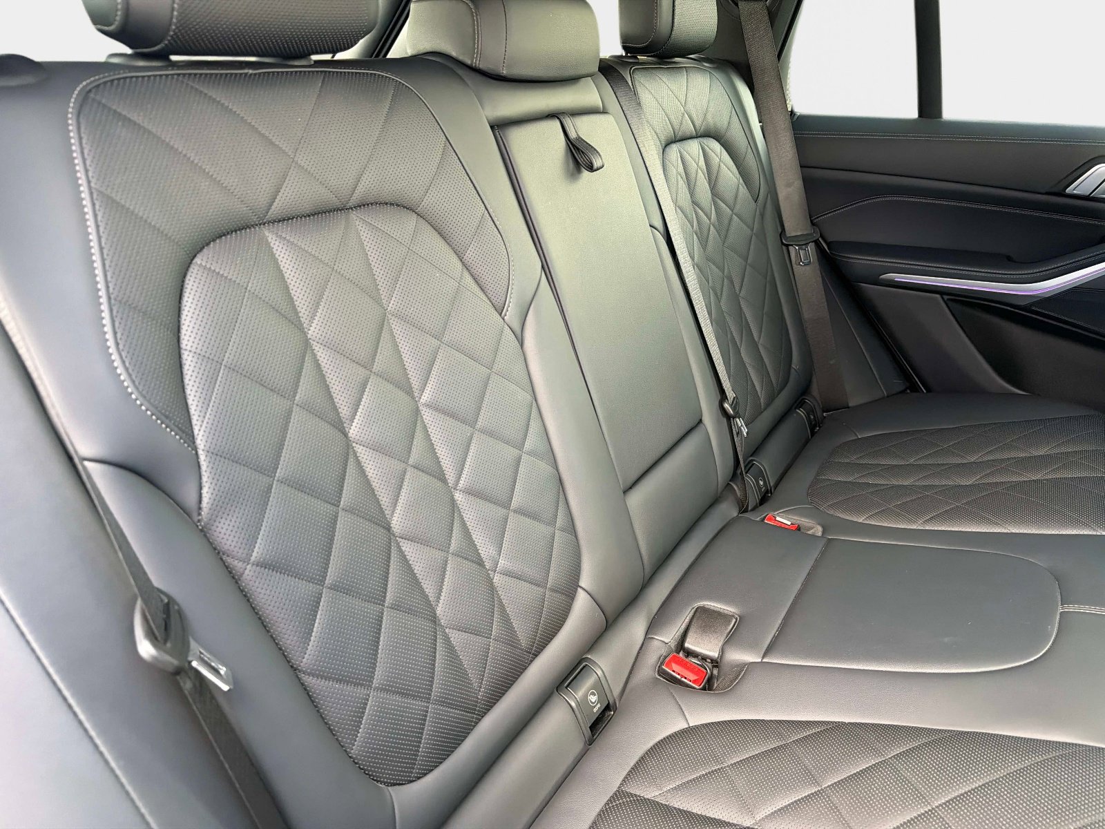 Used 2023 BMW X5 sDrive40i w/ M Sport Package RWD image 25