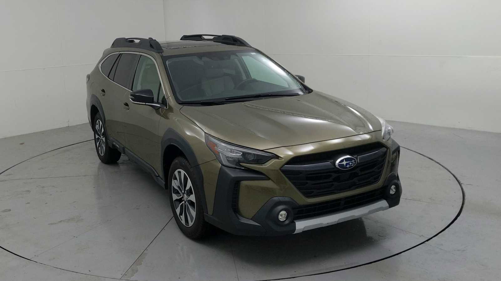 Certified 2023 Subaru Outback Limited AWD/4WD image 2