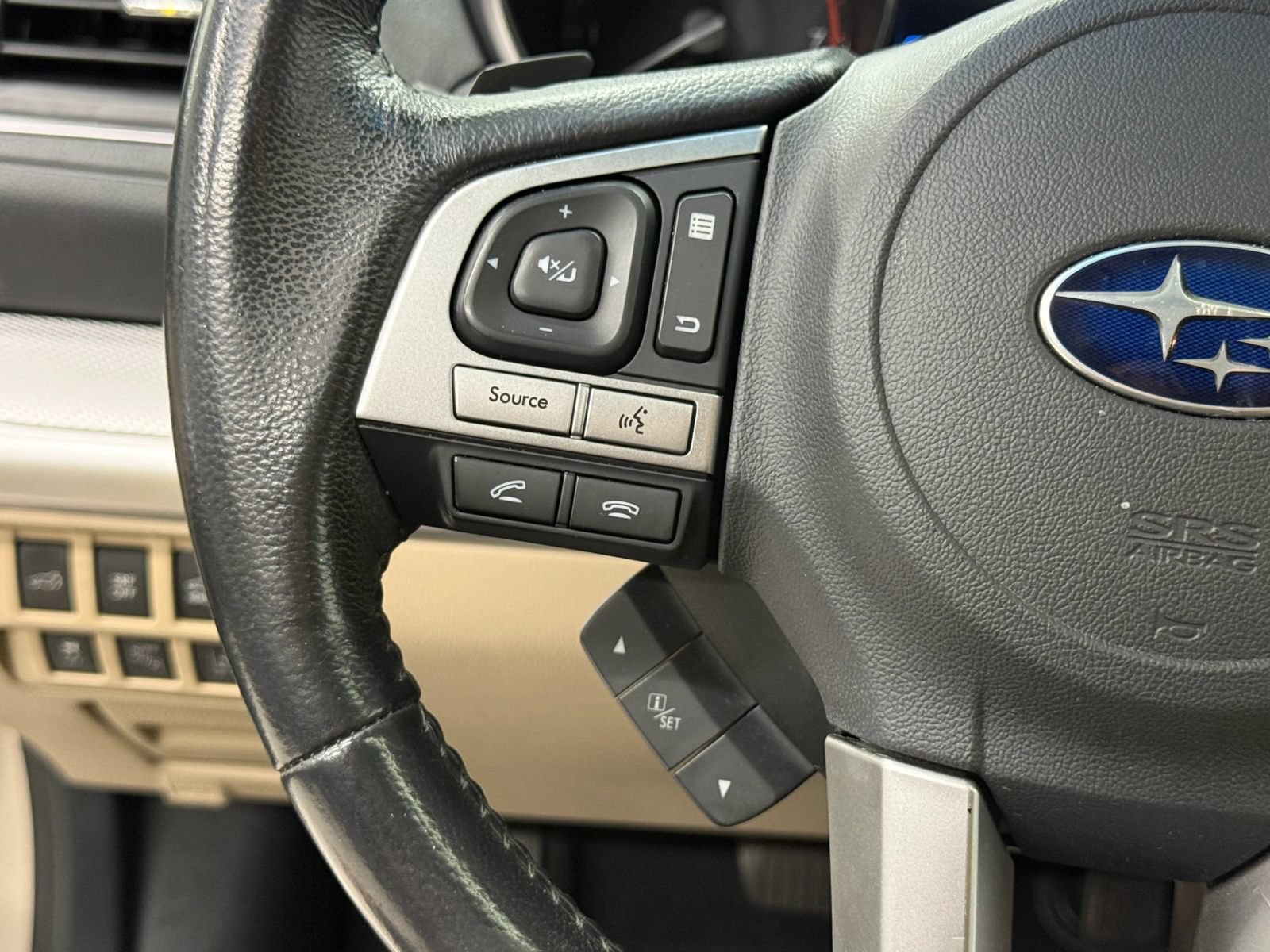 Used 2017 Subaru Outback 2.5i Premium AWD/4WD image 30