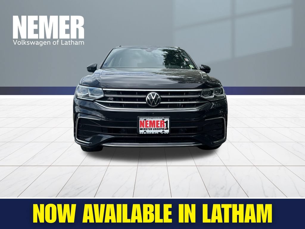 Certified 2022 Volkswagen Tiguan SEL R-Line AWD/4WD image 5