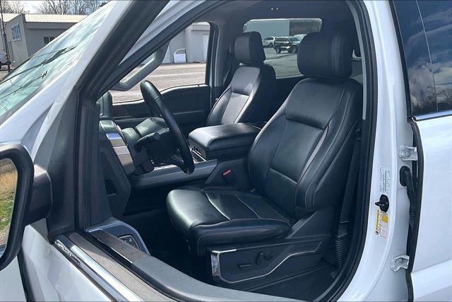 Used 2023 Ford F150 Lariat image 27