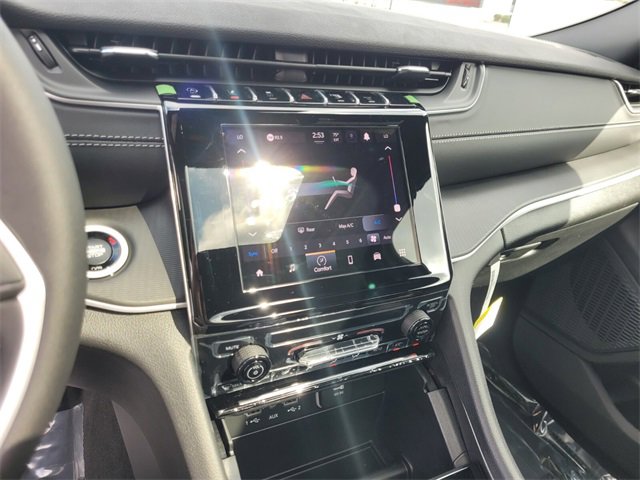 New 2025 Jeep Grand Cherokee Laredo X image 25