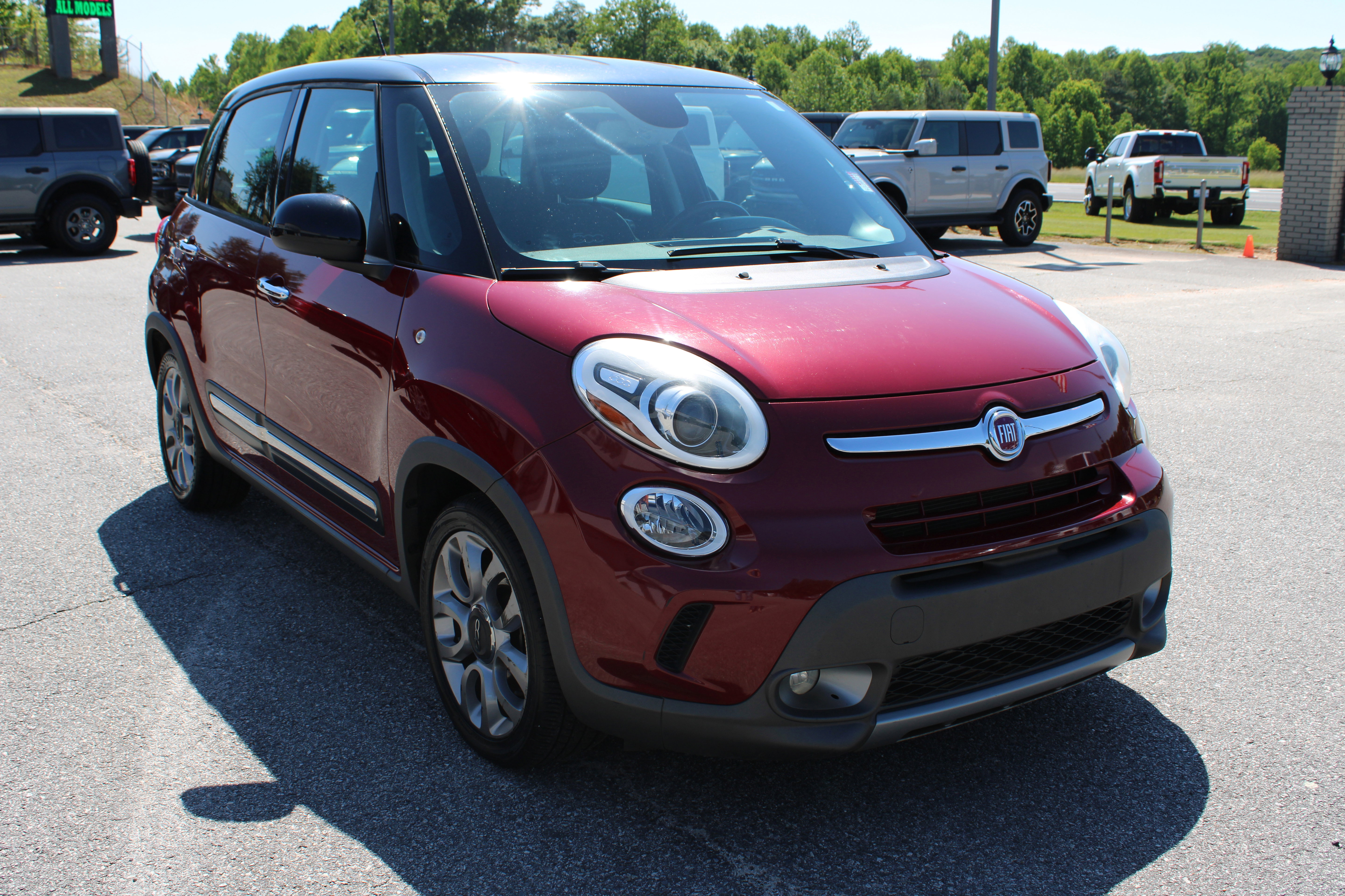 Used 2015 FIAT 500L Trekking FWD image 4