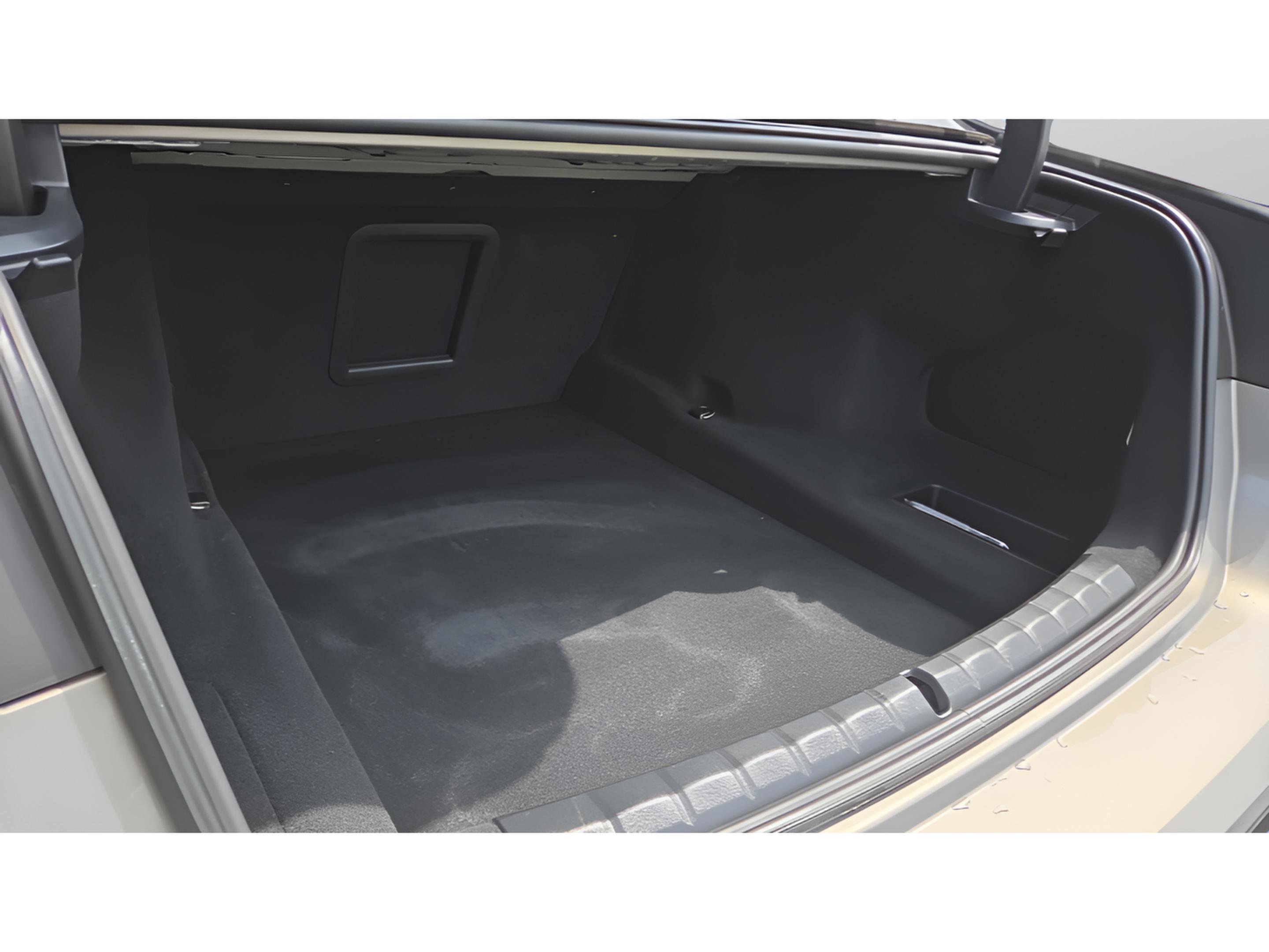 Certified 2023 BMW 740i RWD image 14