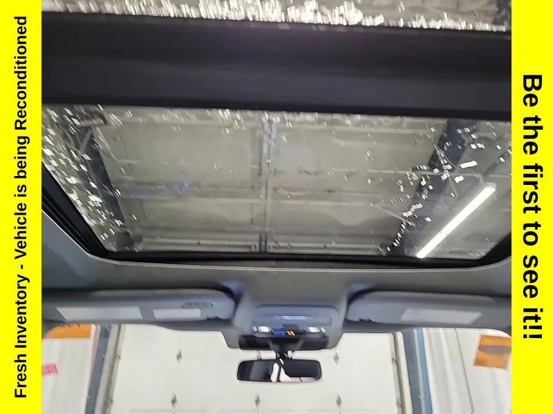 Used 2023 Ford F250 Lariat w/ Sport Appearance Package image 10