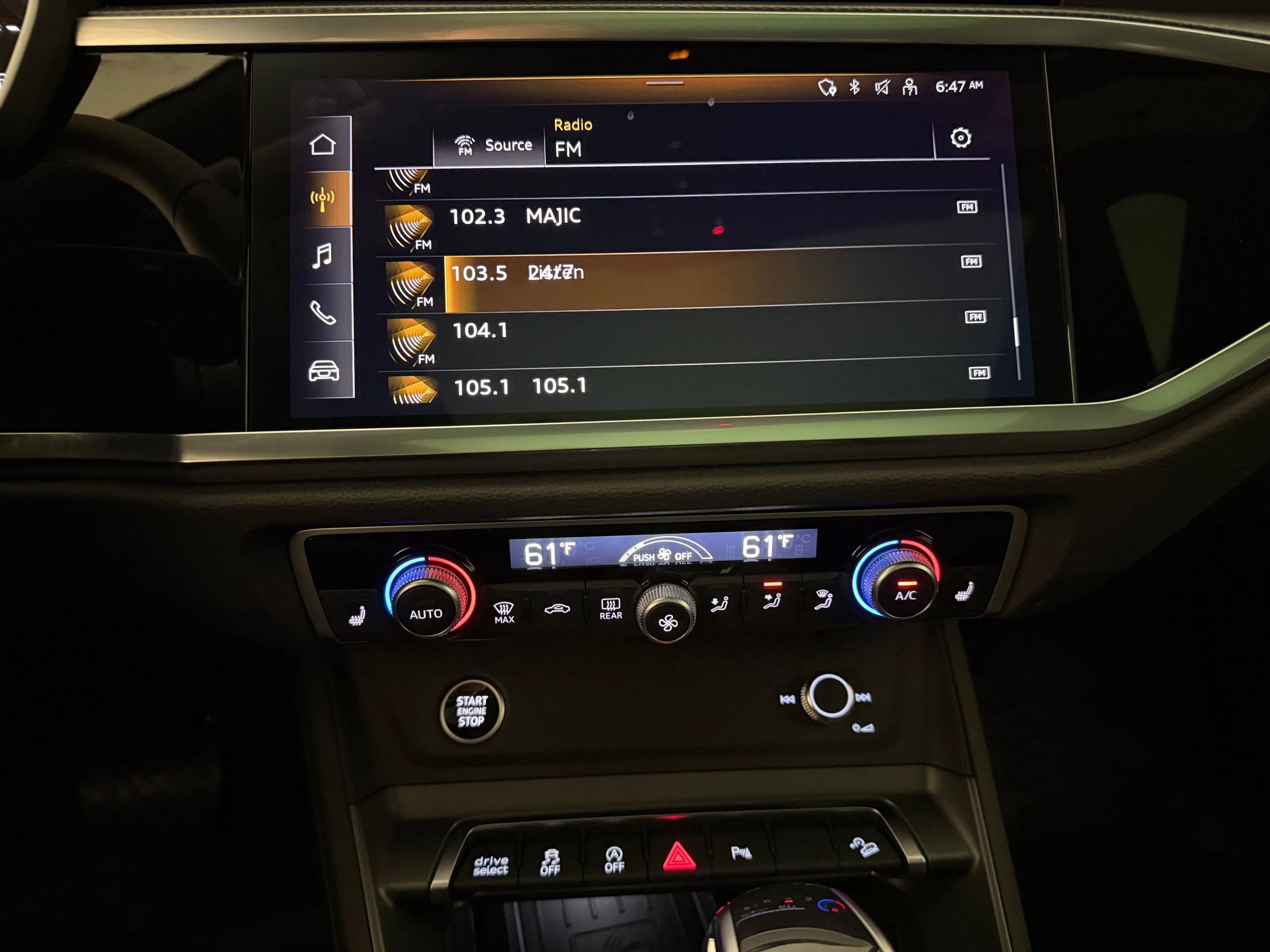 Certified 2025 Audi Q3 2.0T Premium w/ Convenience Package image 26