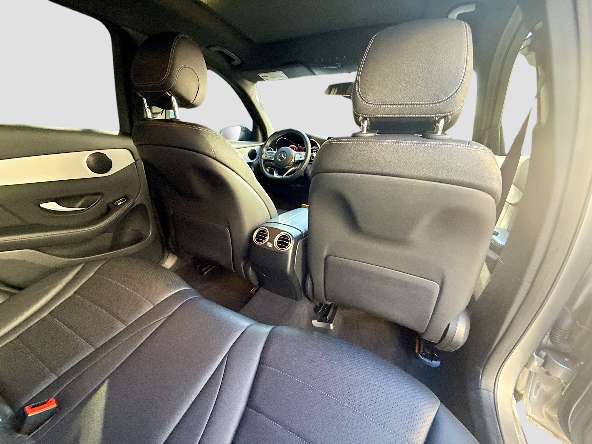 Used 2022 Mercedes-Benz GLC 300 w/ AMG Line image 29