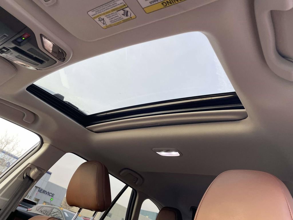 Used 2025 Subaru Outback Touring XT image 9