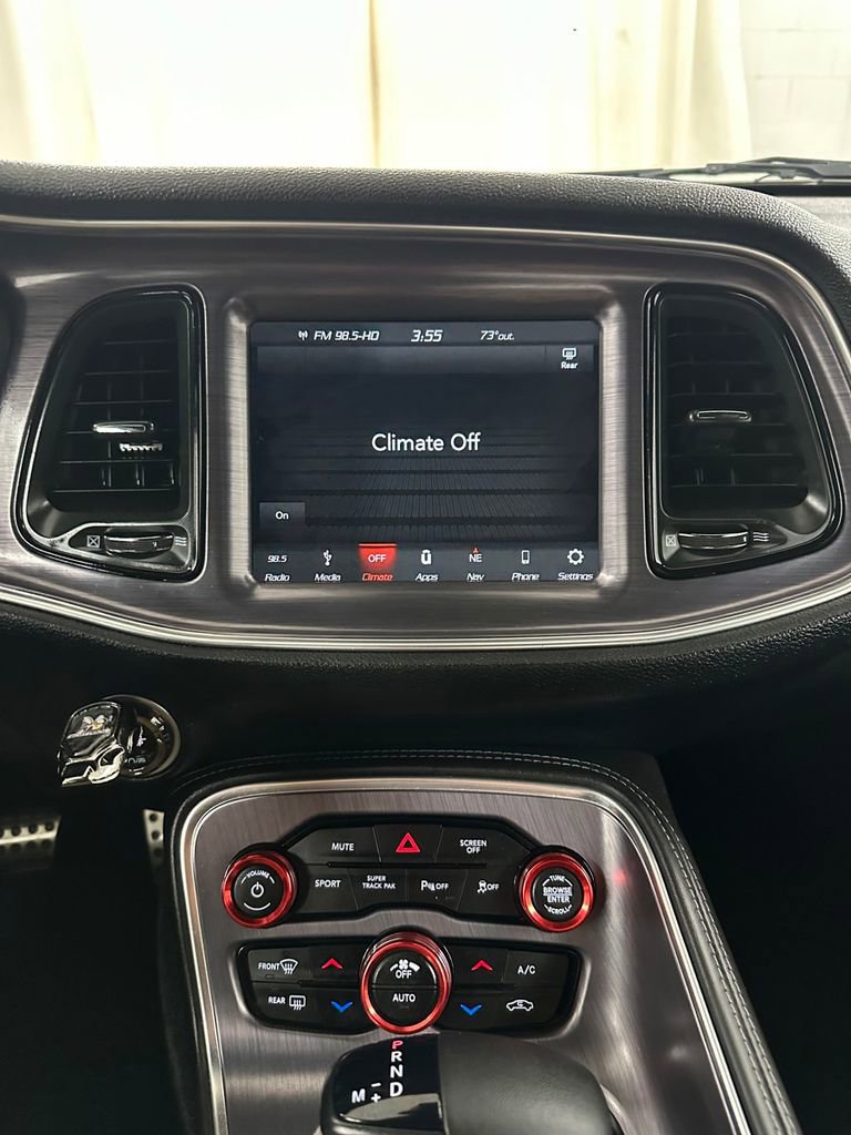 Used 2018 Dodge Challenger R/T Scat Pack w/ Dynamics Package RWD image 22