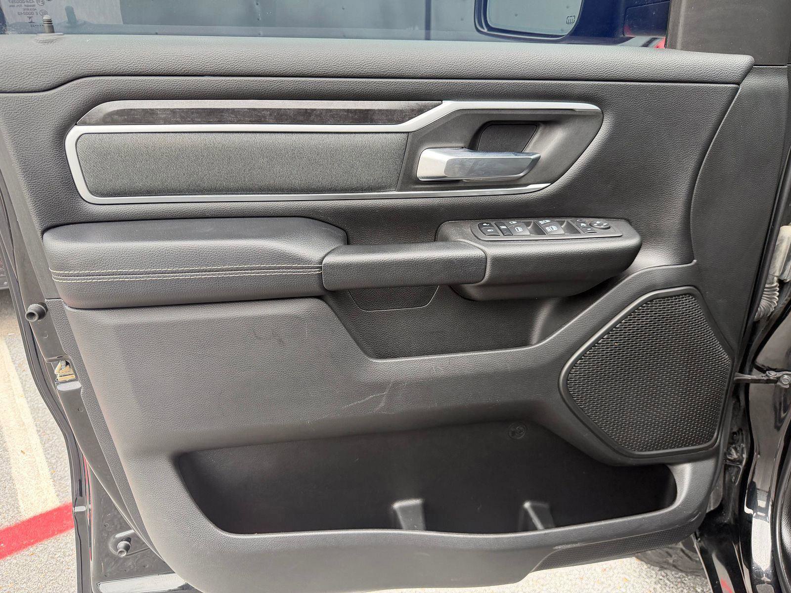 Used 2023 RAM 1500 Lone Star image 6