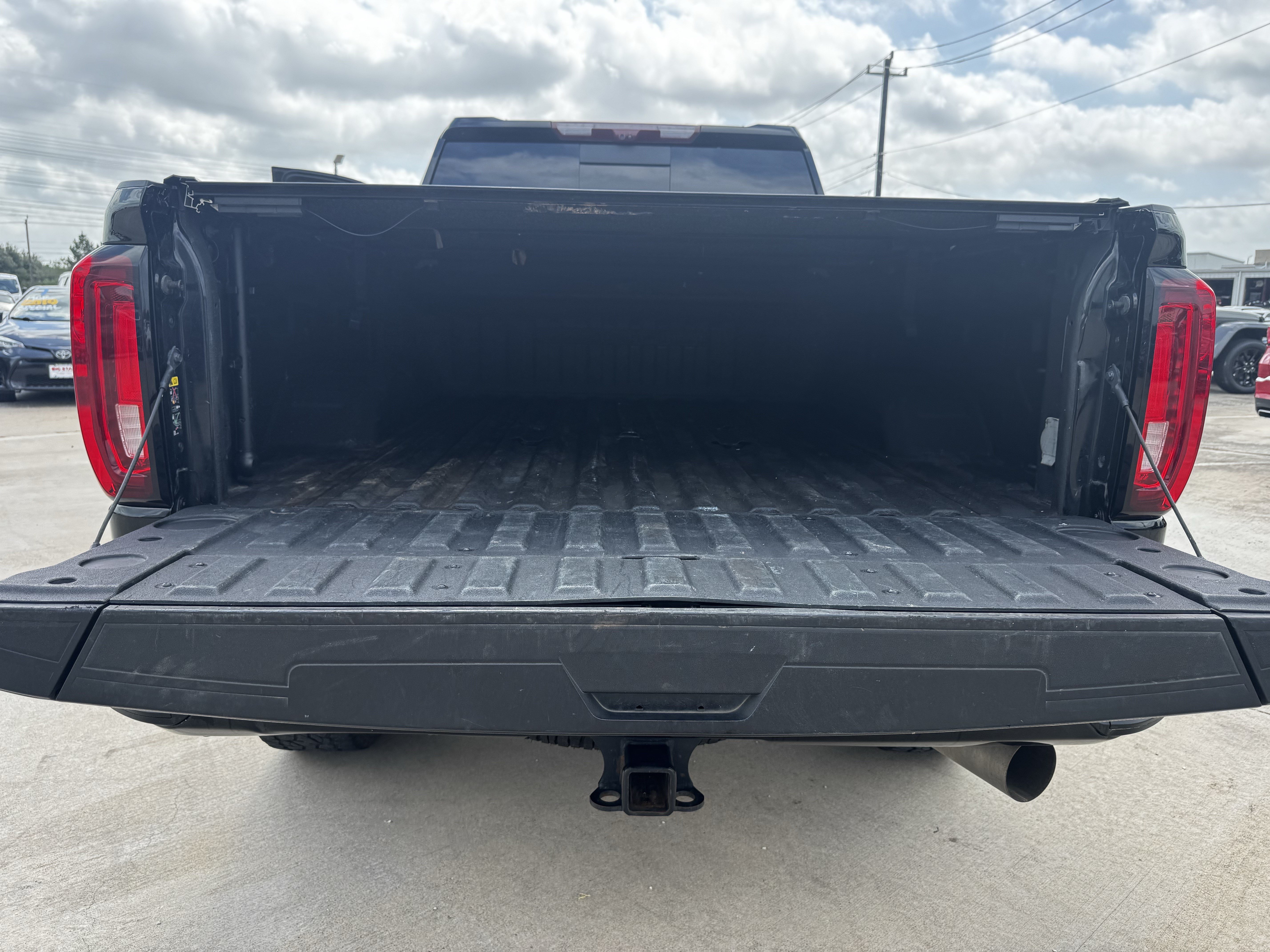 Used 2022 GMC Sierra 2500 Denali w/ Denali Ultimate Package AWD/4WD image 31