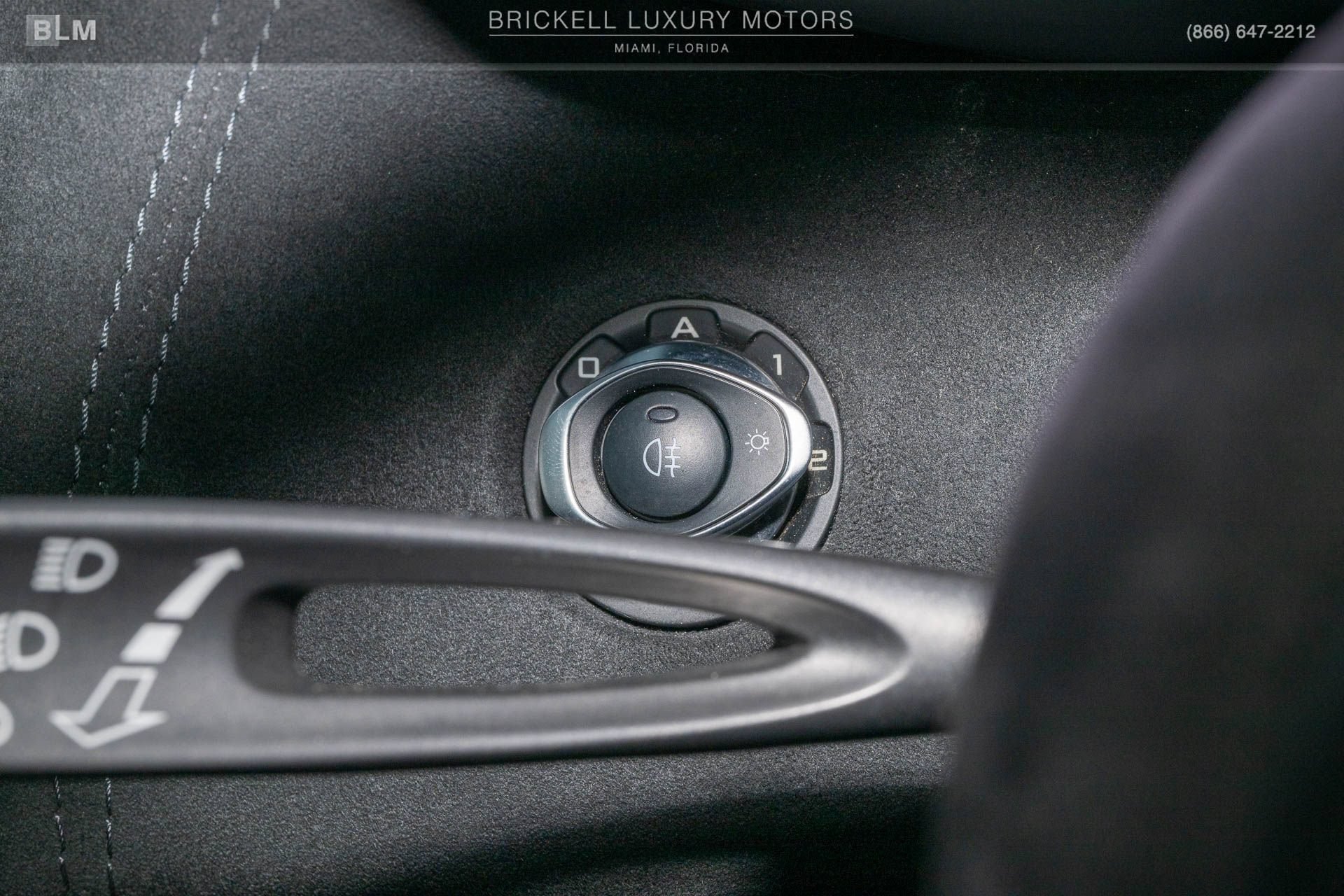 Used 2018 McLaren 570S Coupe RWD image 30