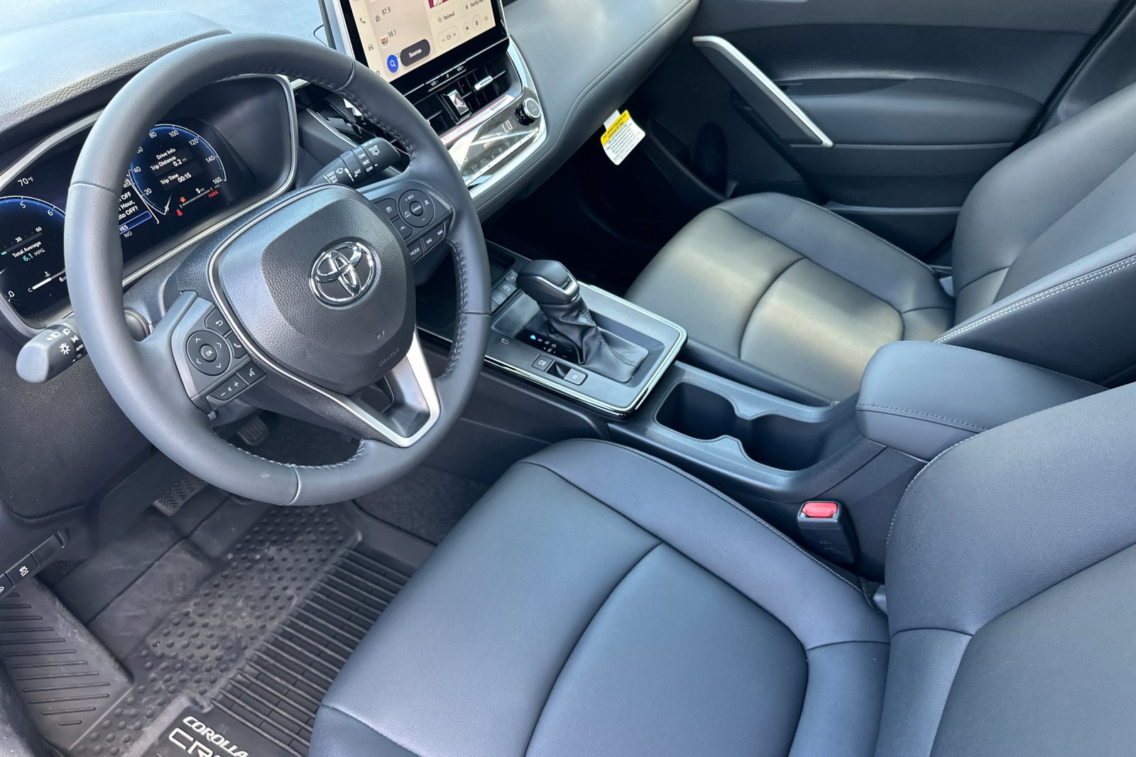 Certified 2026 Toyota Corolla Cross XLE w/ Convenience Package FWD image 9