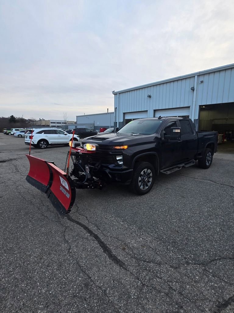 Used 2024 Chevrolet Silverado 2500 Custom w/ Custom Value Package AWD/4WD image 1