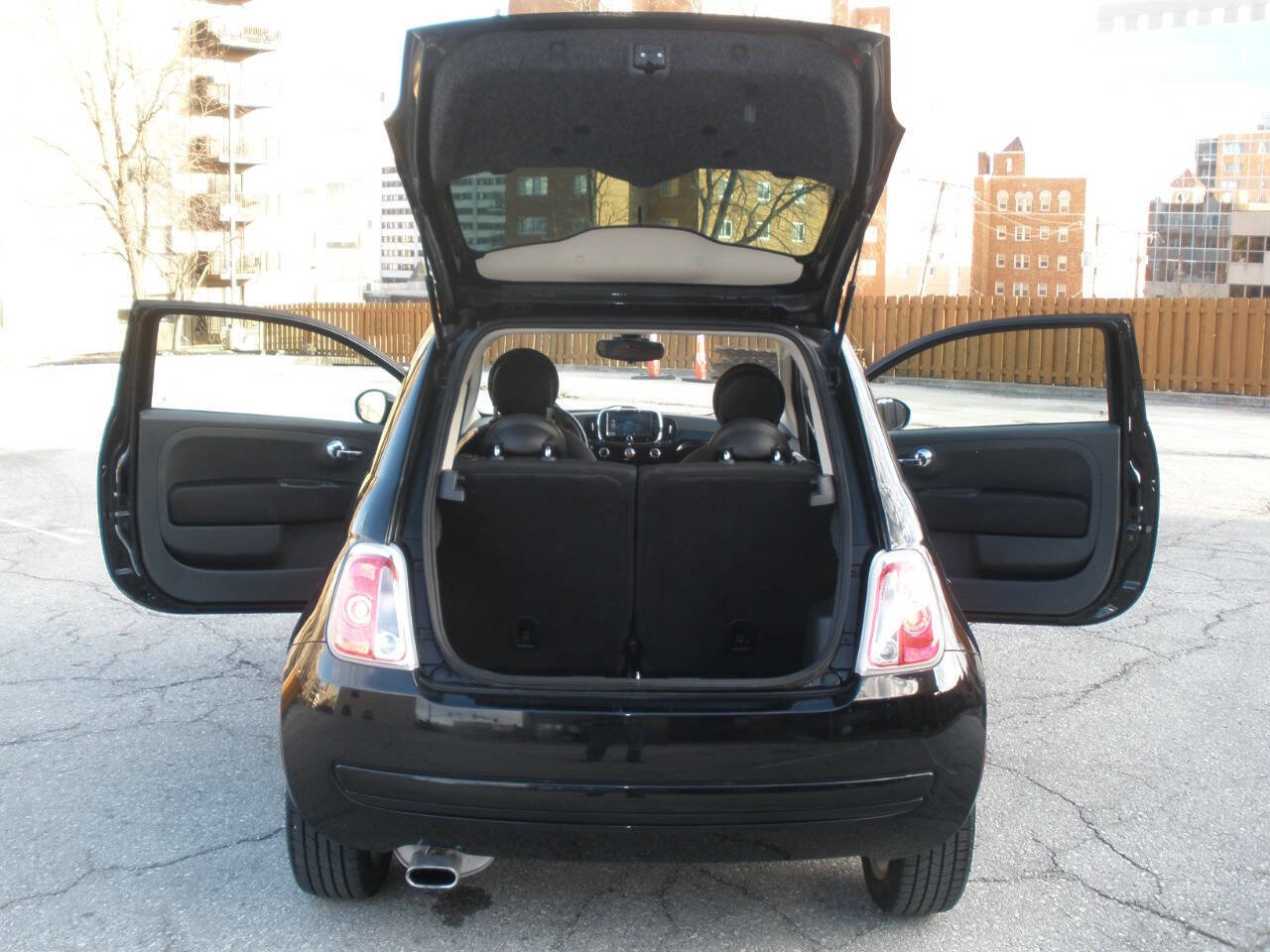 Used 2017 FIAT 500 Pop image 18