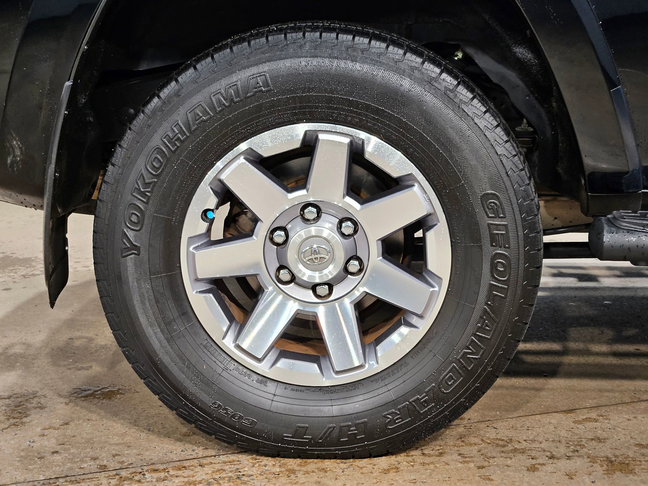 Used 2015 Toyota 4Runner Trail AWD/4WD image 17