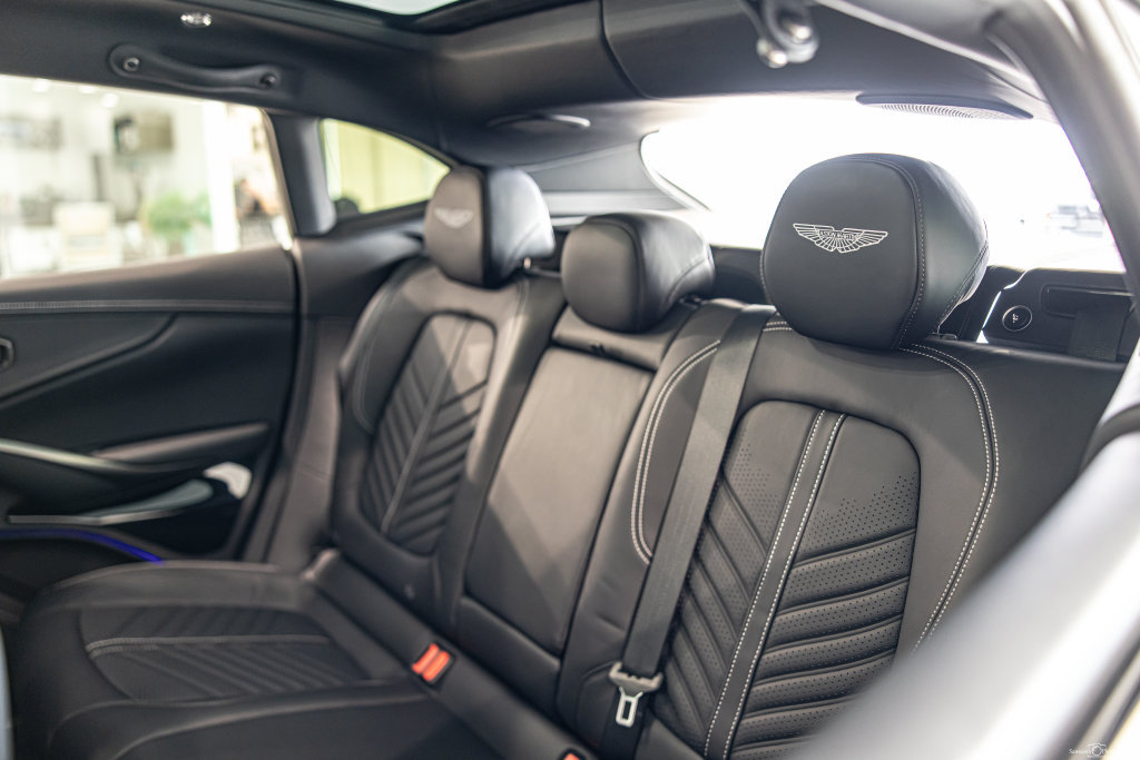 Used 2024 Aston Martin DBX 707 AWD/4WD image 32